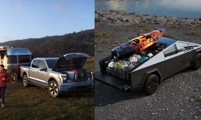 An image of Ford F-150 Lightning and Tesla Cybertruck